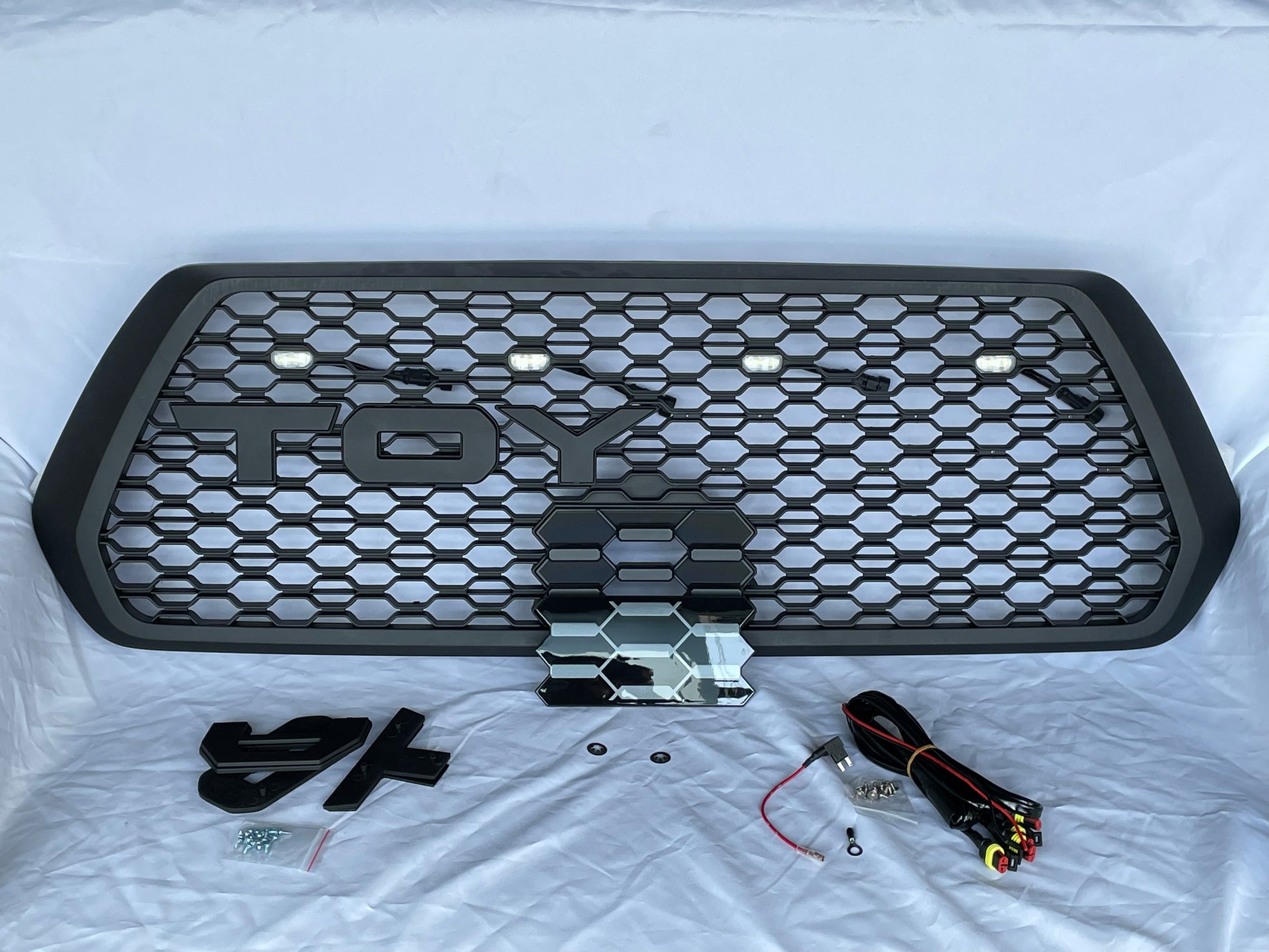 Honeycomb Grille for 3rd Gen 2016-2023 Tacoma – KOK Auto Parts